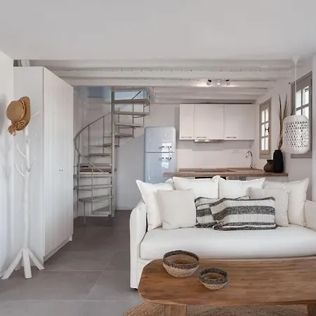 Aura Homes, On Sea - Saint Anna * קלפטיס
